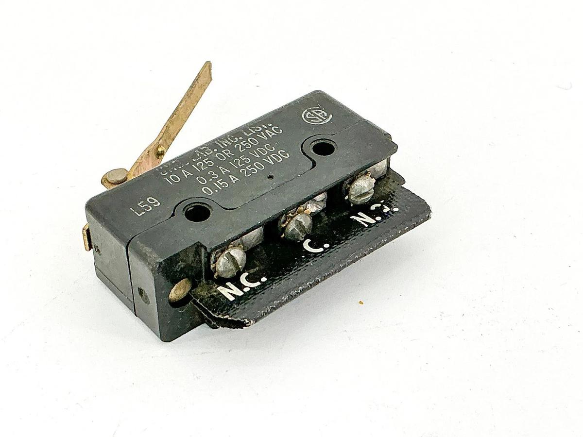 New Honeywell DT-2RV-A7 Micro Limit Switch 125/250V 10A - No Box