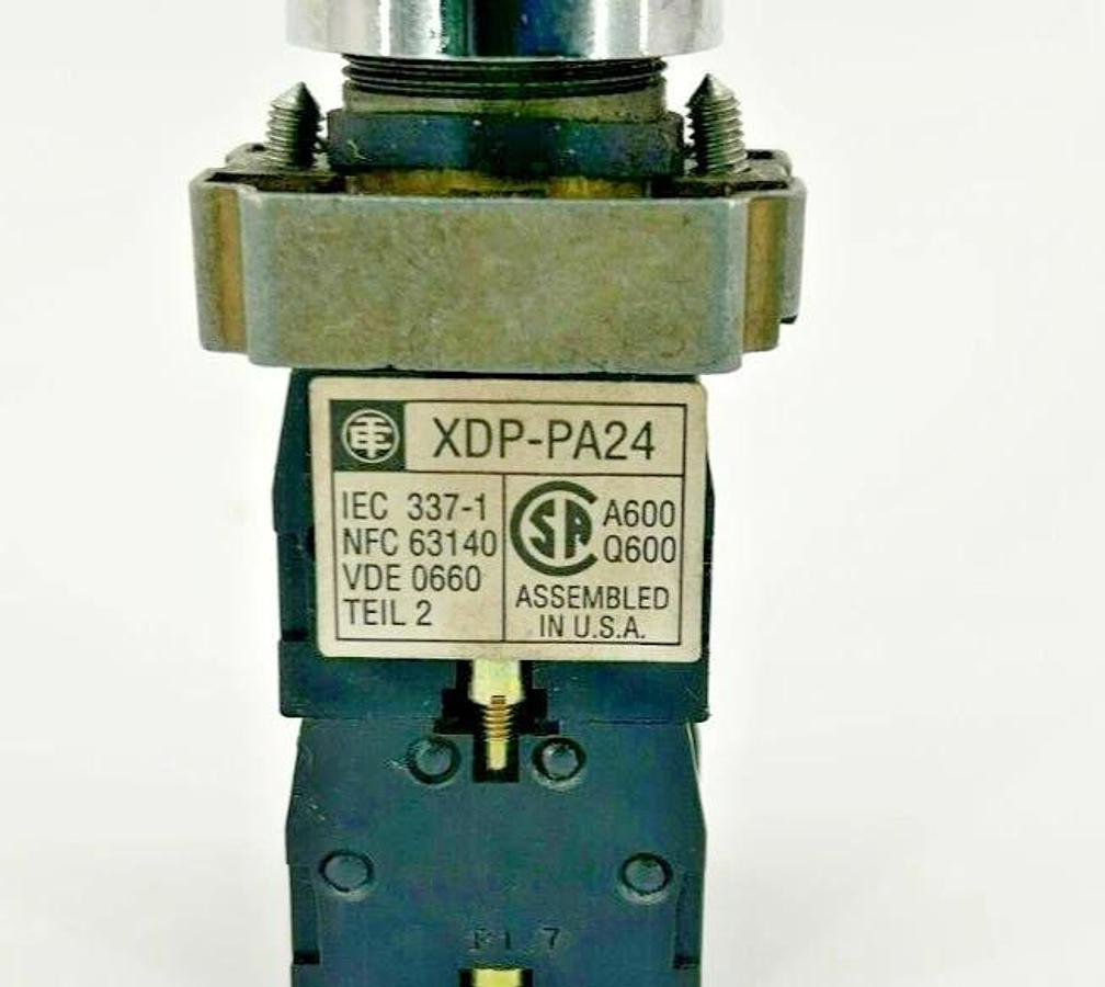 New Schneider Electric XDP-PA24 Joystick Controller, 4 Position, Momentary