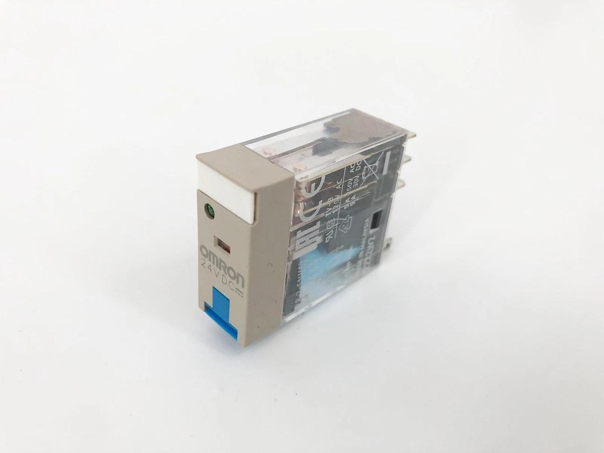 Lot of 3 New Omron G2R-2-SNI(S) Relays 24VDC 5A 8-Pin - No Box