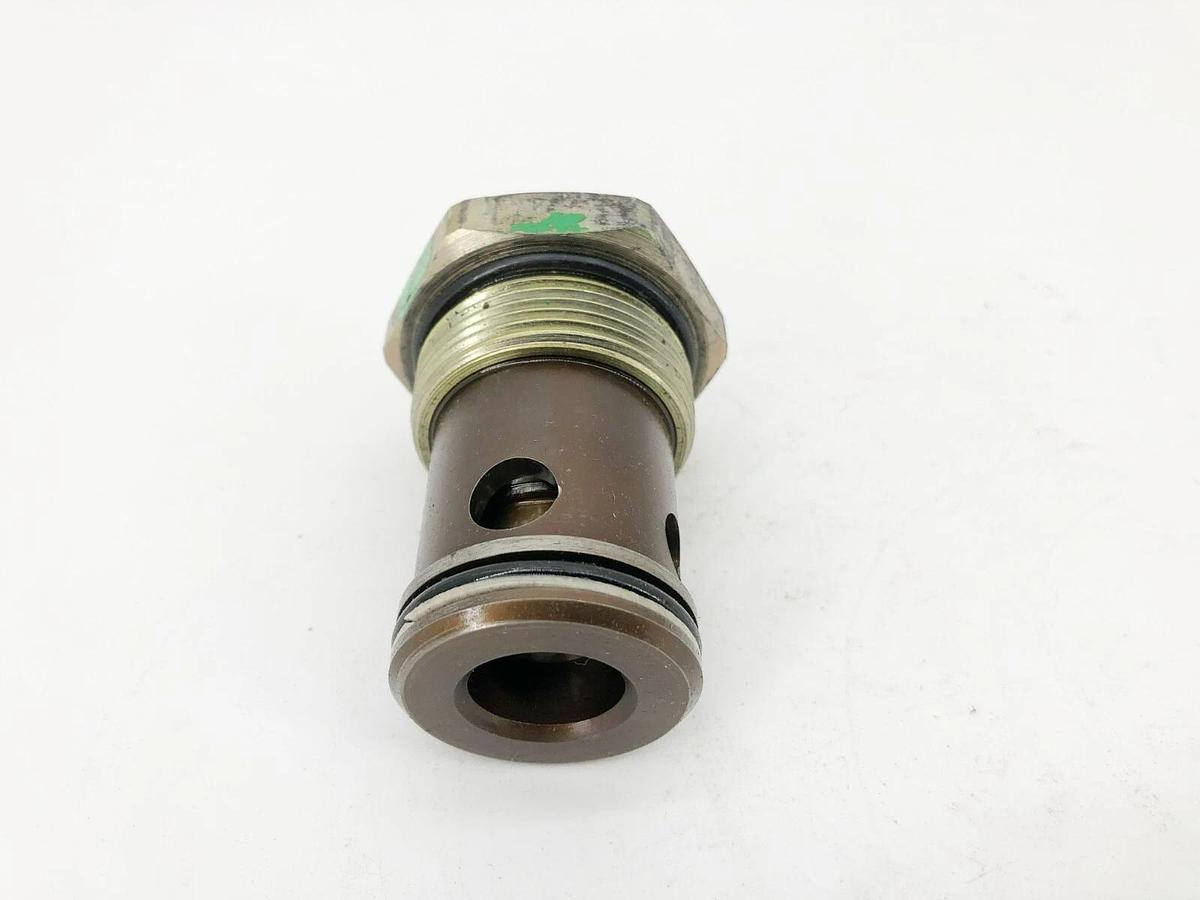 Used Vickers CV2-20-P-0-5 Cartridge Valve 5000psi 565844