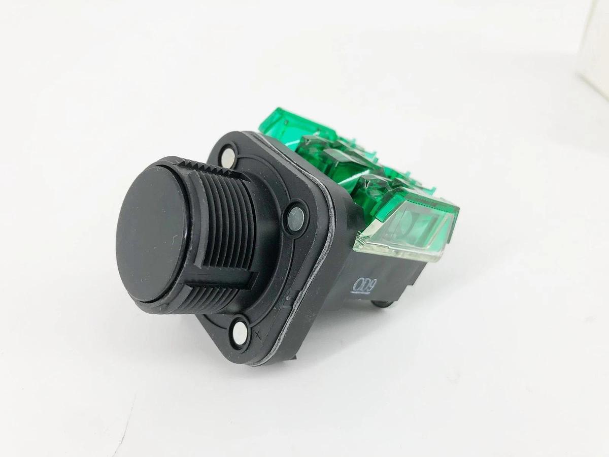 New Allen Bradley 800HC-AR2D1 Ser. F Black Momentary Pushbutton 30.5mm 800TC-XD1