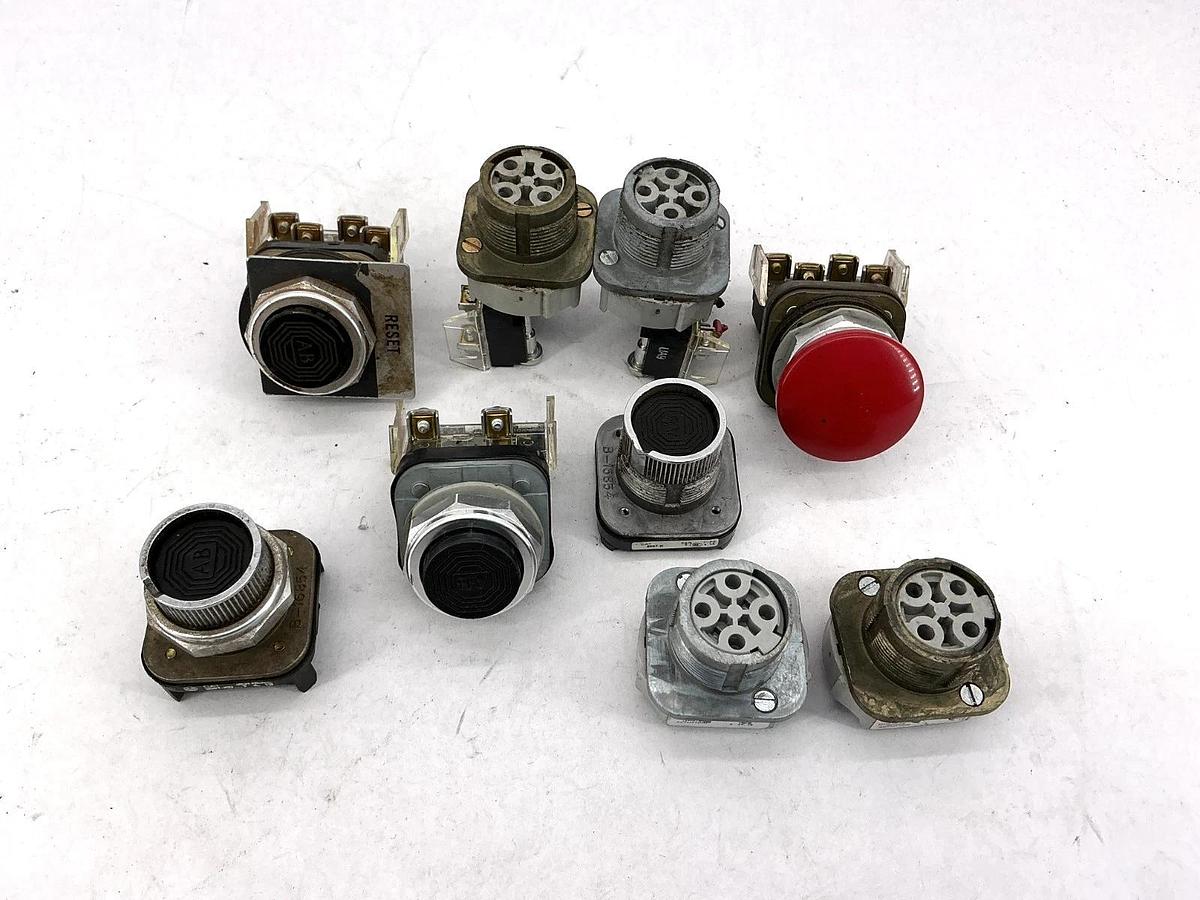 Used Lot of 9 Assorted Allen Bradley 800T Pushbuttons