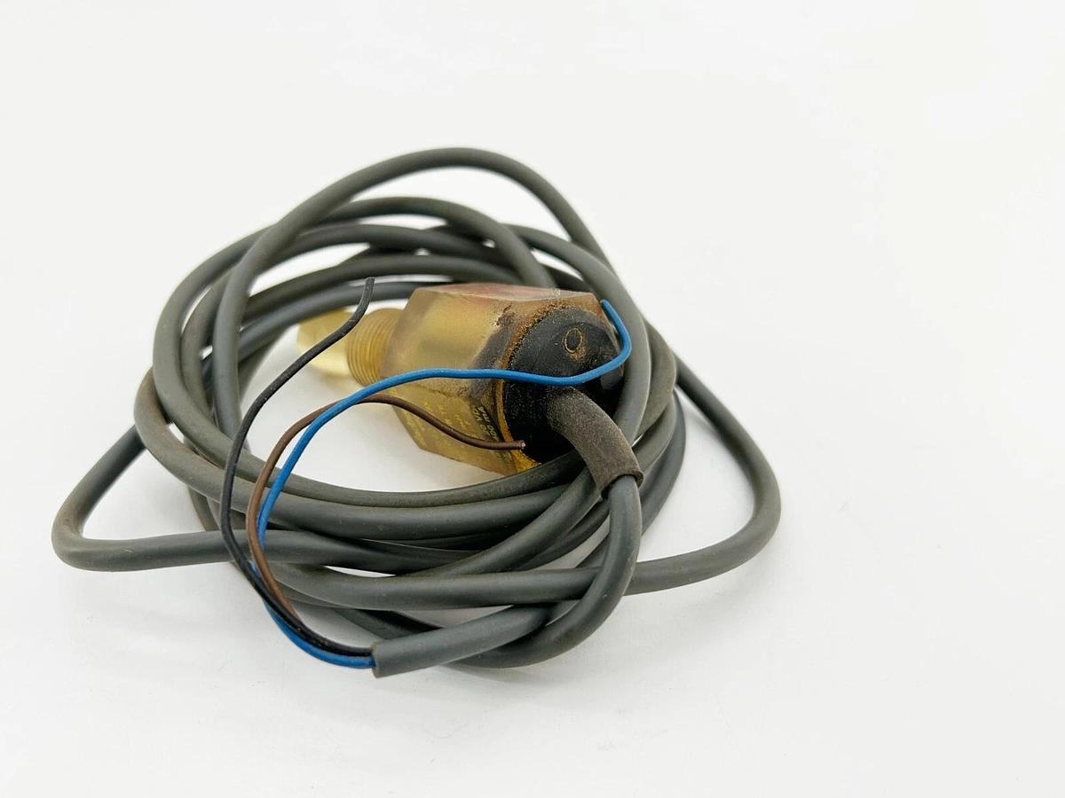Used Carlo Gavazzi VP02E Liquid Level Sensor 200Ma 0-10Bar 40V