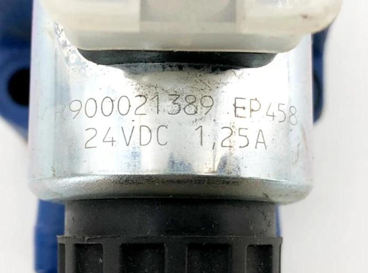 New Rexroth R978031724 Valve 4WEH 16 Y70/6EG24 N9ETK4/B10=CSA - No Box