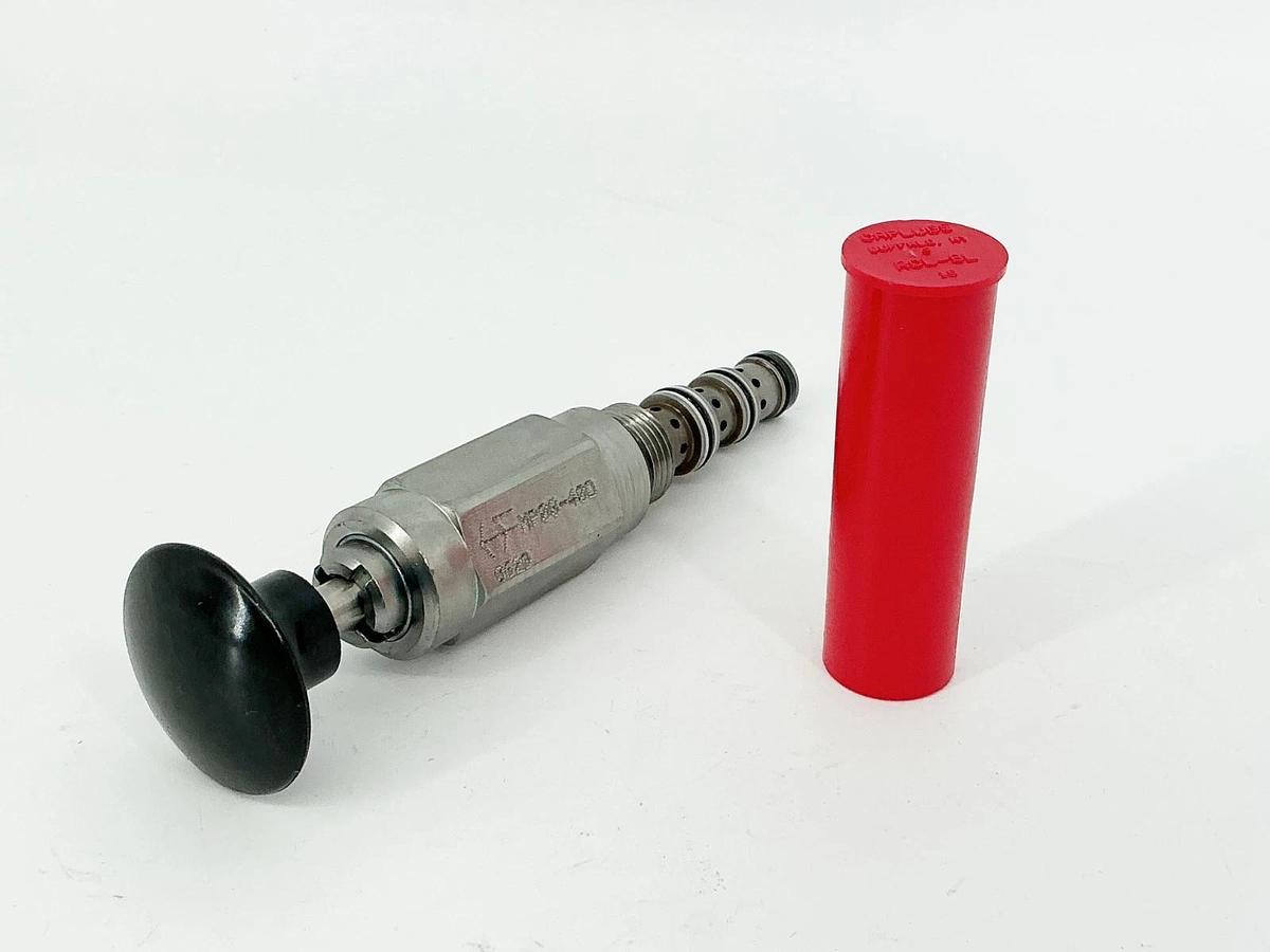 New Hydraforce MP08-40D-0-N Manual Pull to Shift Valve - No Box
