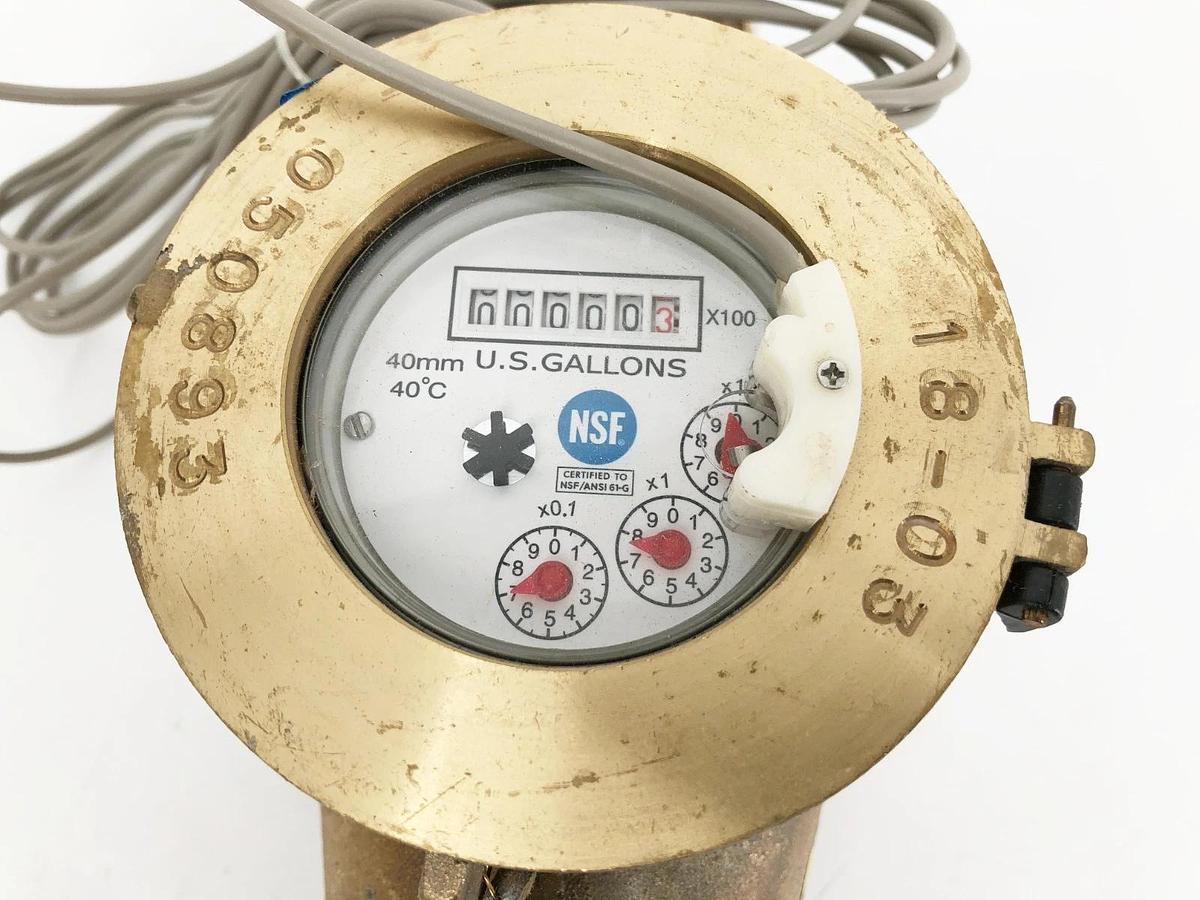 New SeaMetrics MJNR-150-100G Flow Meter 1-1/2" (Minor Cosmetic Damage)