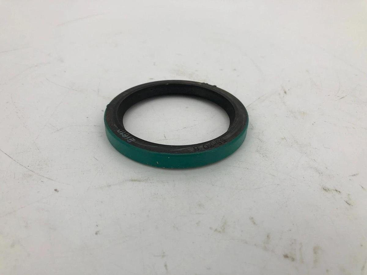 Used Lot of 3 New Chicago Rawhide 21610 Oil Seals