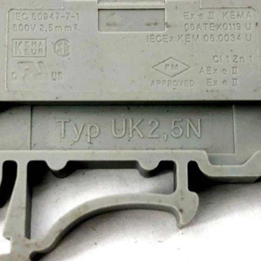 Lot of 22 New Phoenix Contact UK 2,5 N Terminal Blocks 3003347 - No Box