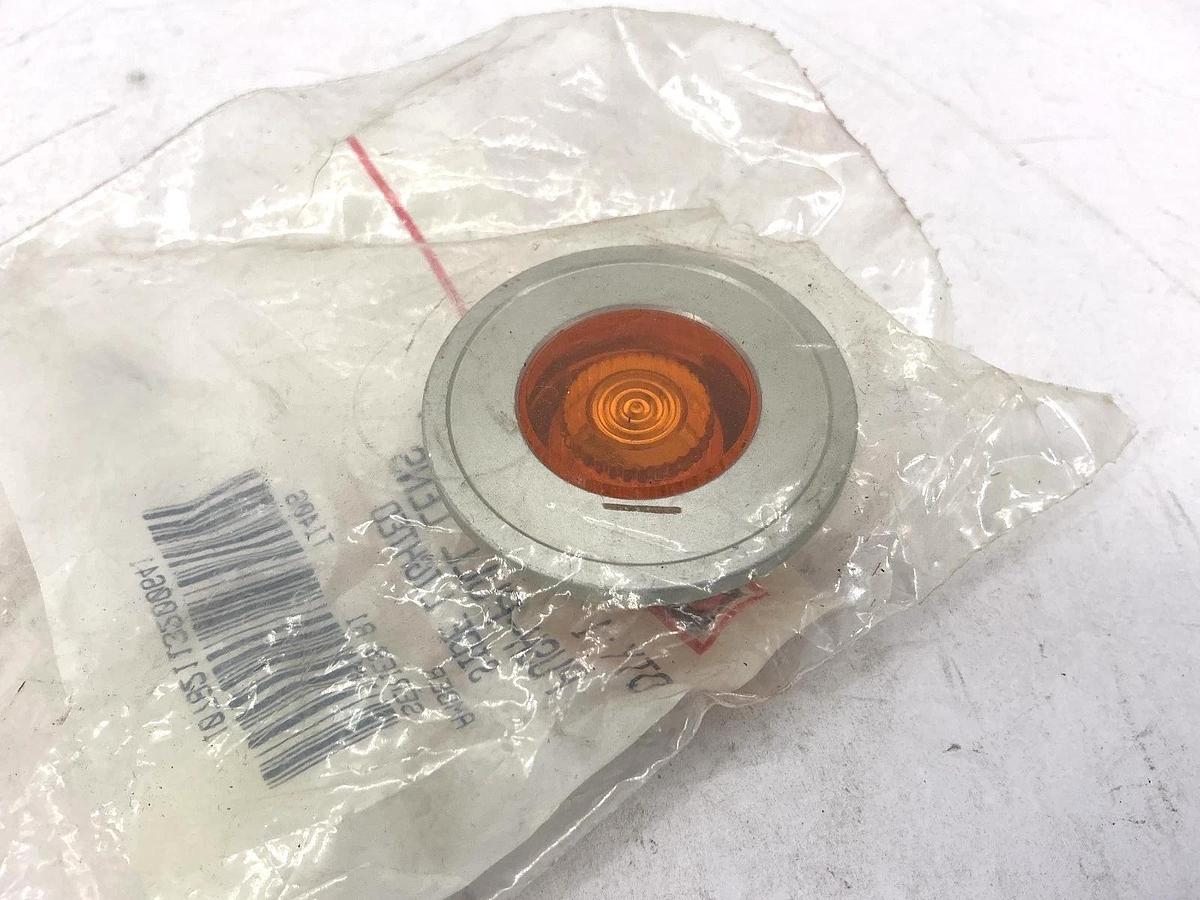 Lot of 2 New Cutler-Hammer 10250TC64 Ser A1 Push-Pull Lens Side Lighted Amber