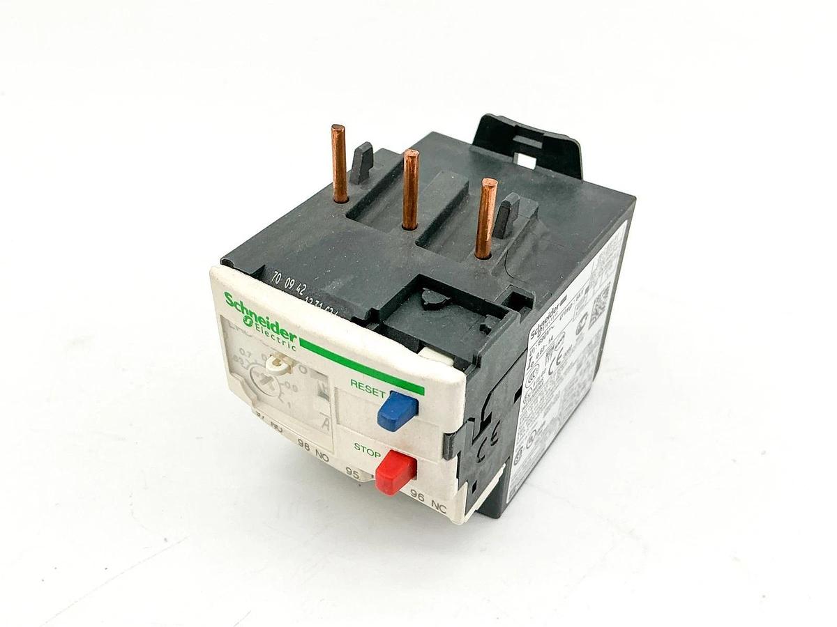 New Schneider Electric LRD05 Overload Relay 1A 690V 6kV 034675