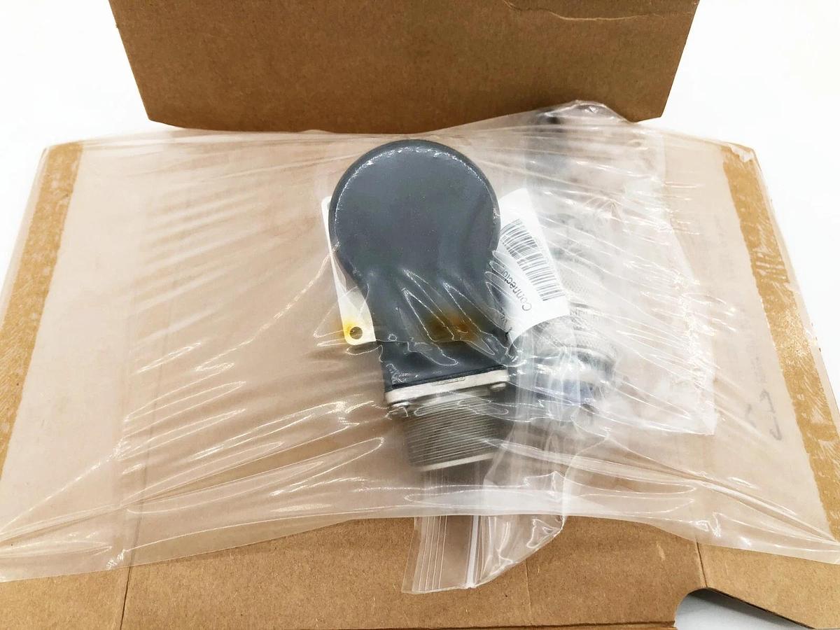 New Allen-Bradley 847T-DN1A-RG02048 Incremental Encoder 4.5-5.5V 3/8" Shaft