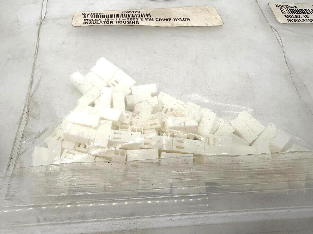 Lot of 600 New Molex 10-11-2023 2-Pin Crimp Nylon Insulator Housings 10112023