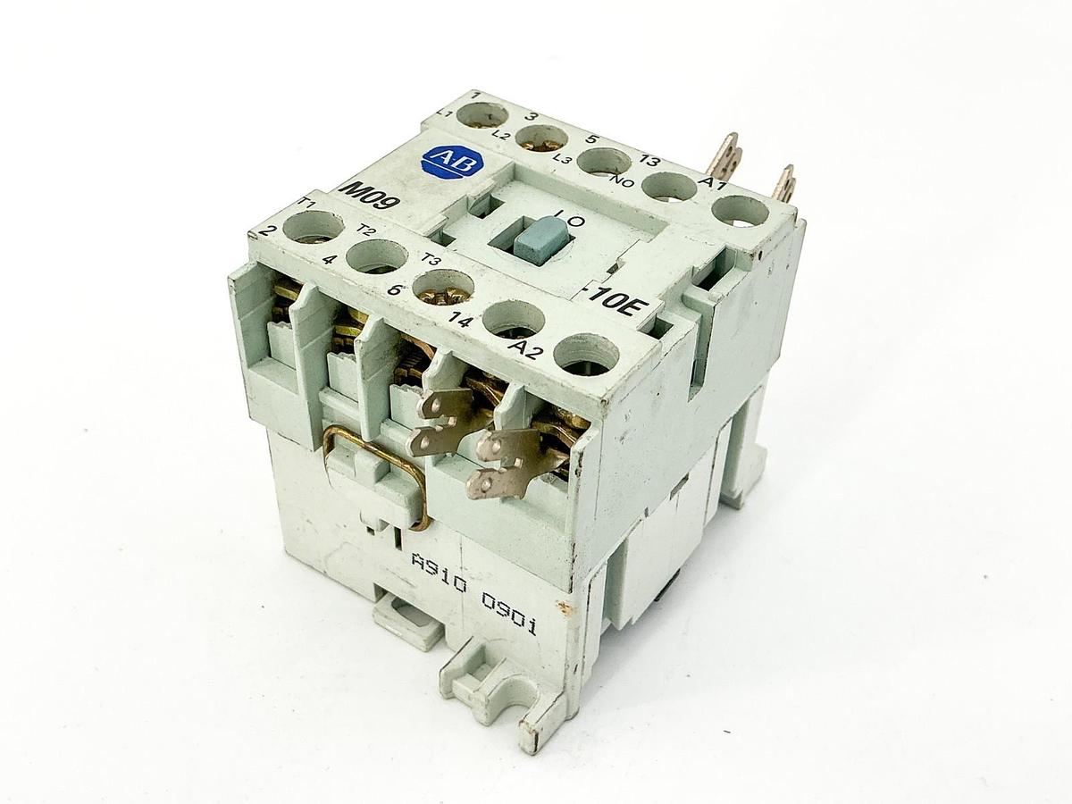 Used Allen Bradley 100-M09NKD3-X4 Contactor 24V 20A Ser.A