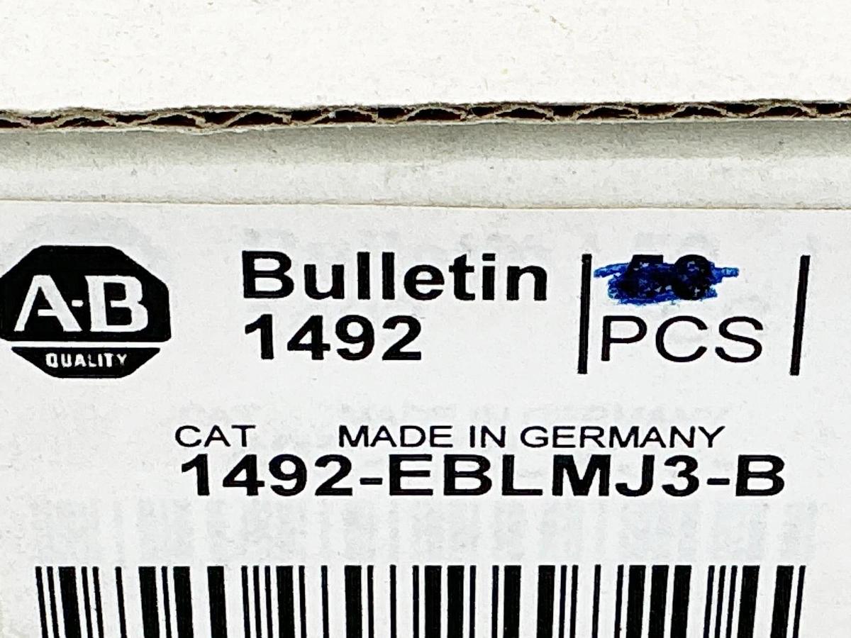 New Box of 48 Allen Bradley 1492-EBLMJ3-B End Barrier Blue Ser.A