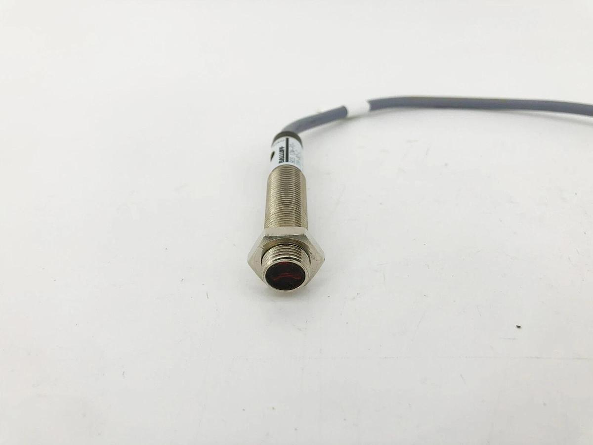 Used Balluff BOS 12M-P0-1YA-B0-C Photoelectric Sensor 10-30VDC 100mm Range