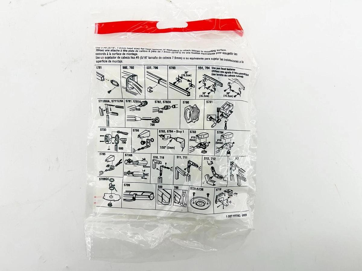 New Lot 5 Wiremold 3YY48 V500 Raceway V517 Internal Elbow