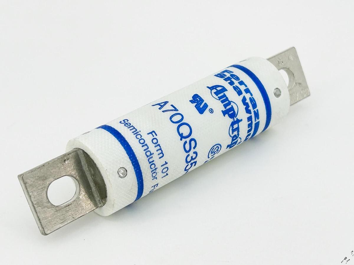 New Ferraz Shawmut A70QS35-4 Fast Acting Semiconductor Fuse 35A 700V