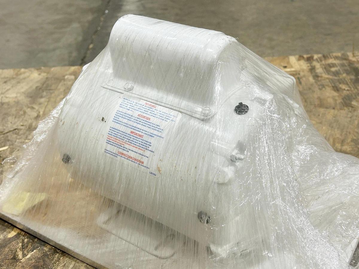 New Baldor A-13-1000 Motor 50/60Hz .33HP 250V 3450RPM 30W 56FR