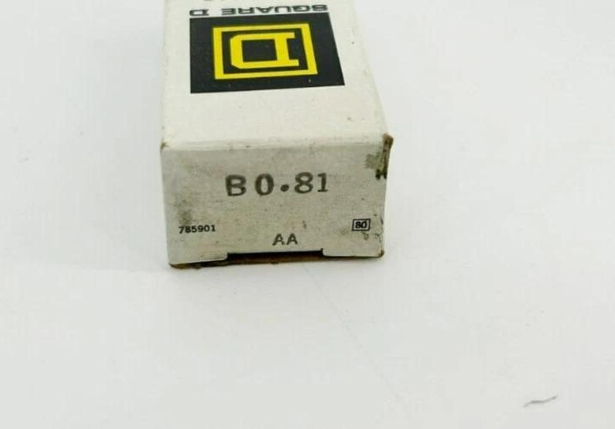 Lot of 4 New Square D B0.81 Overload Heaters