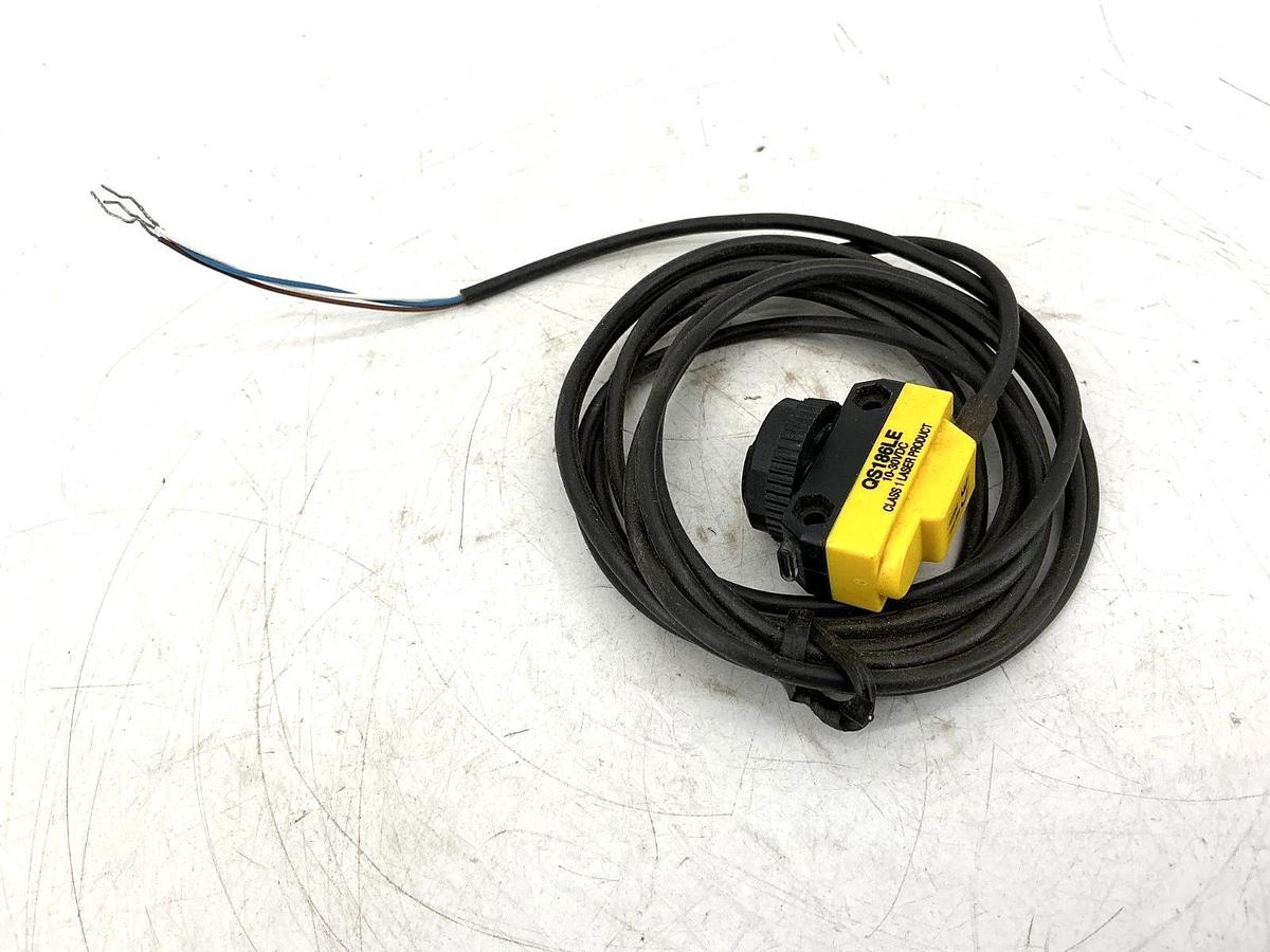 New Banner Engineering QS186LE Photoelectric Sensor 3-Wire 10-30VDC 70252 No Box