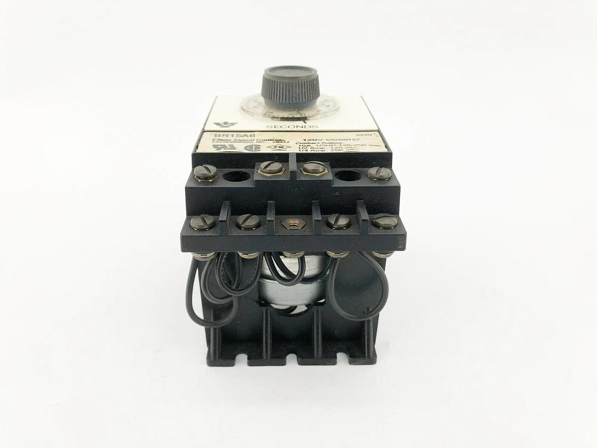 Used Eagle Signal BR15A6 Timer 0-60s