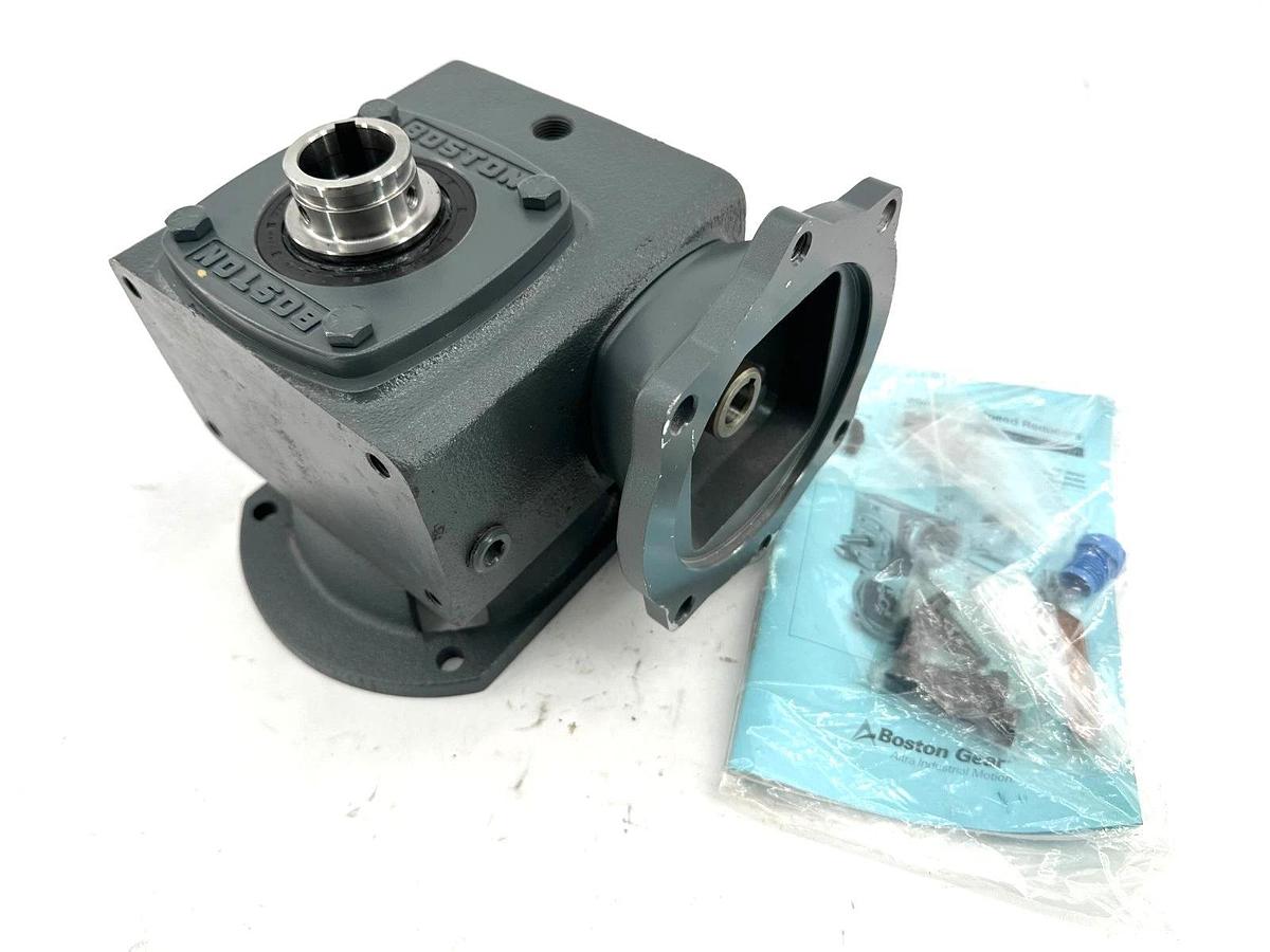 New Boston Gear SF721V-10-B5-J Worm Gear Speed Reducer 10:1 Ratio