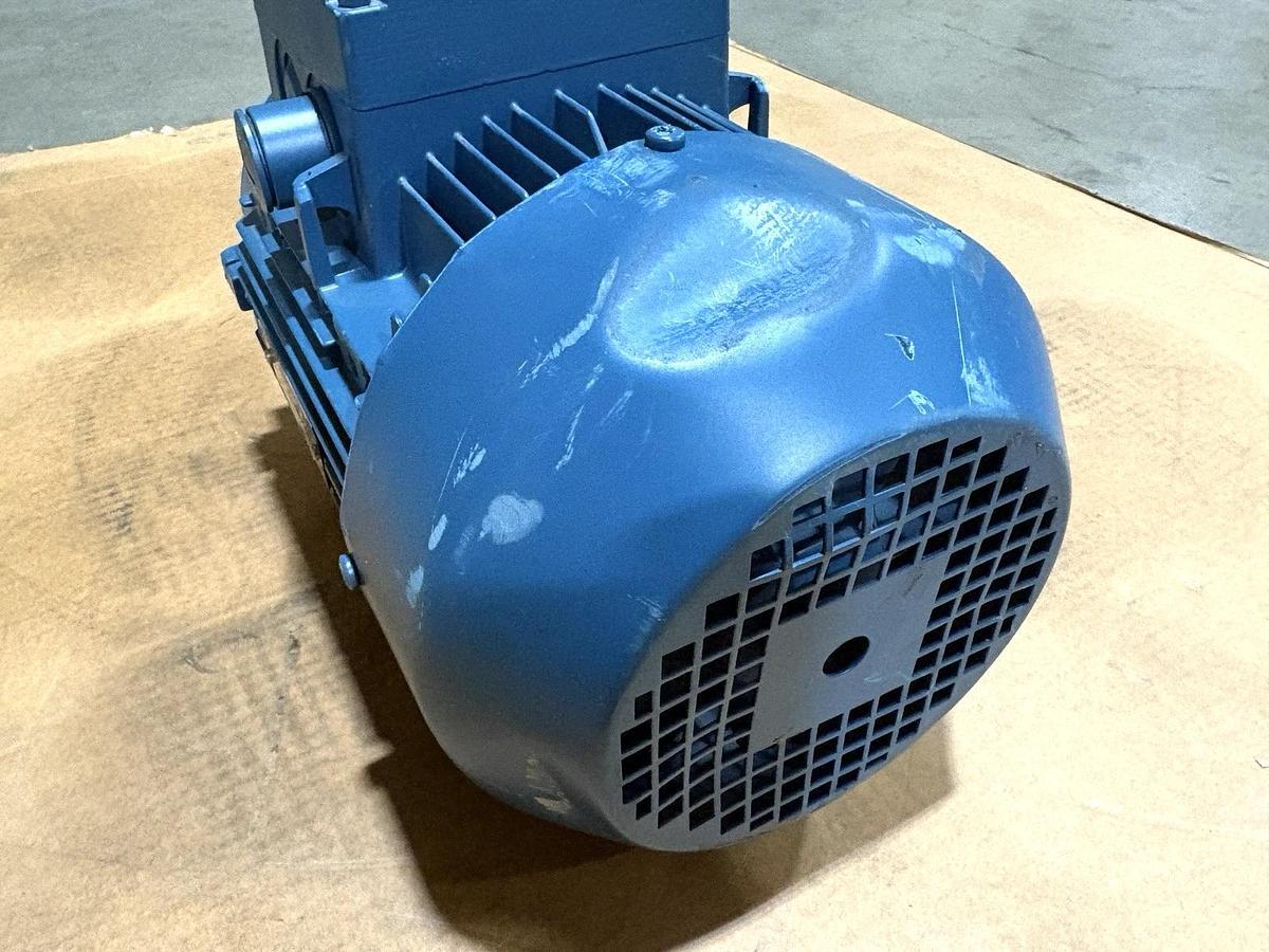 New Siemens 1LA71062AA92-Z 3kW TEFC Electric Motor 230/460V 3490RPM