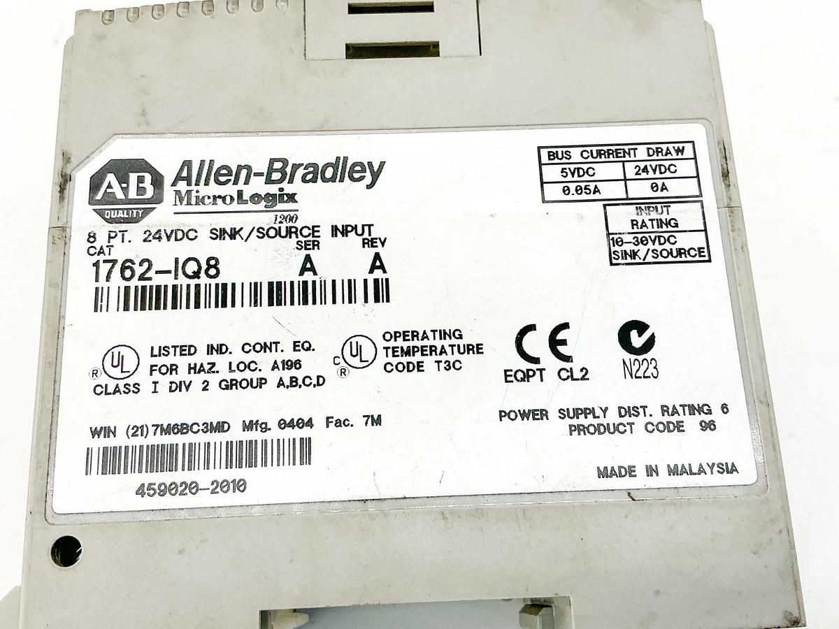 Used Allen Bradley 1762-IQ8 MicroLogix Input Module 8PT 24VDC Ser.A