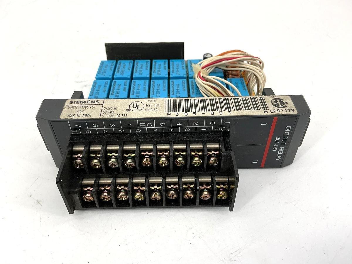 Used Siemens TI 305-05T Output Relay Module 16-Point 5-265VAC 50/60HZ 1A 5-30VDC