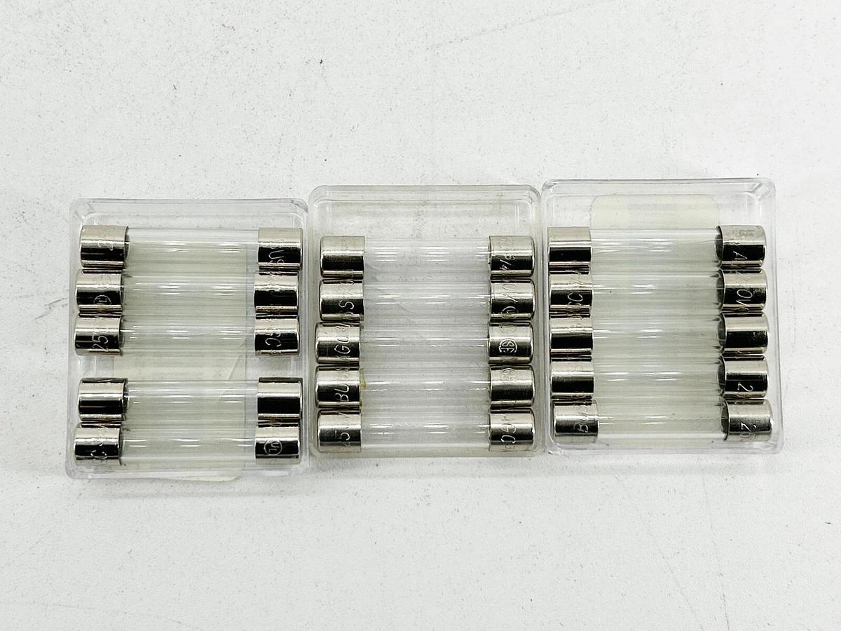 New Lot of 15 Bussmann AGC-3/4-R Glass Fuse 0.75A 250V