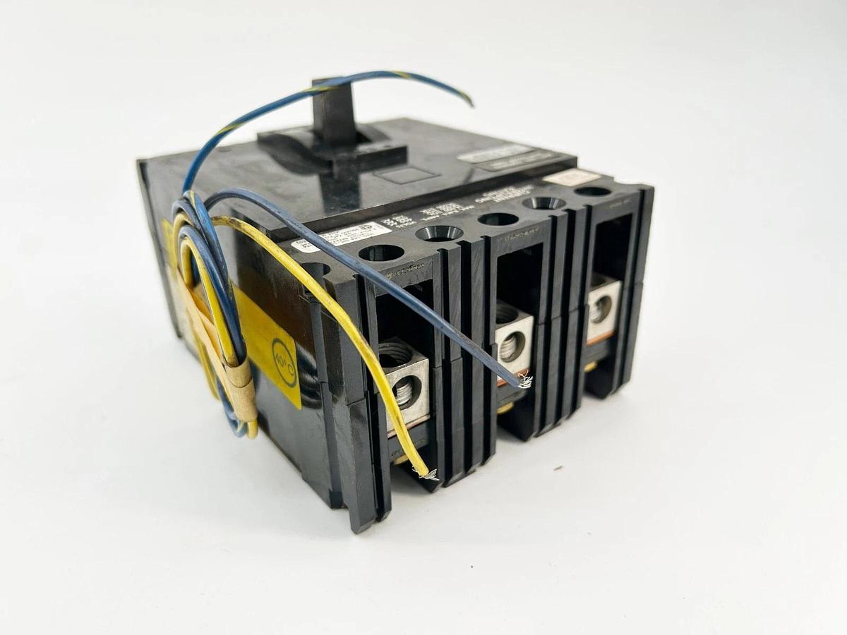 New Square D FAL36040-1212 Circuit Breaker 100A 3P 600V 40A FAL360401212