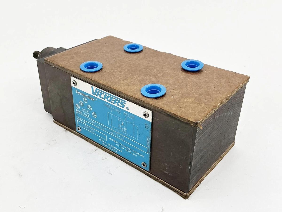 New Vickers DGMC-5-BT-GW-B-30 Pressure Relief Valve 315Bar 4570PSI - No Box