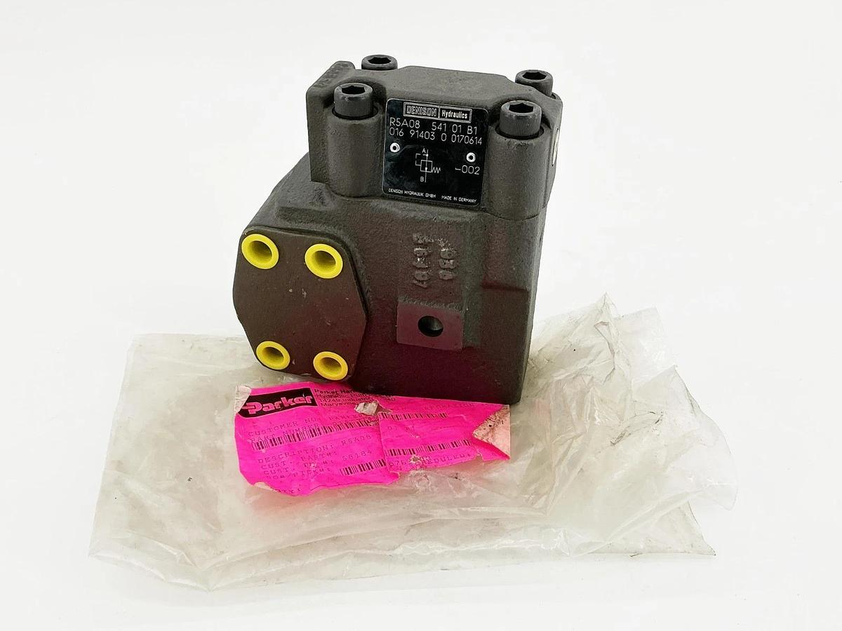New Parker Denison R5A08-541-01-B1 Hydraulic Valve 016-91403-0