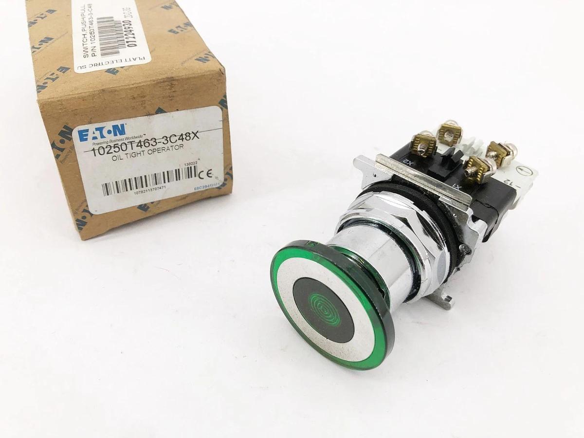 New Cutler-Hammer 10250T463-3C48X Oil Tight Illuminated Green Push-Pull Device