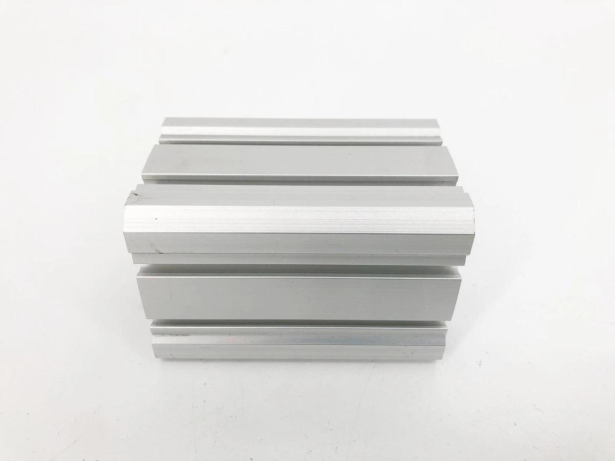 New PHD CRS3U 32 X 1-3/4-BB-Z1 Cylinder 32mm Bore 1-3/4" Stroke - No Box