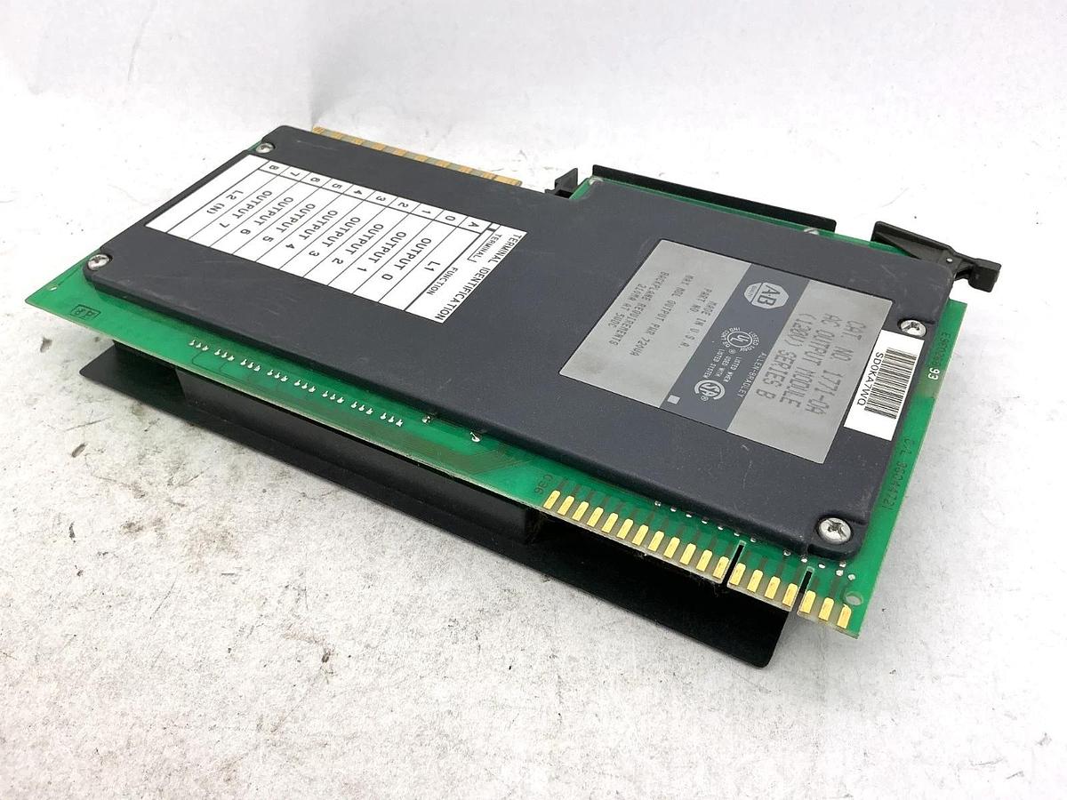 Used Allen Bradley 1771-OA Ser B AC Output Module PLC Rack 8-Point 1.5A 120V