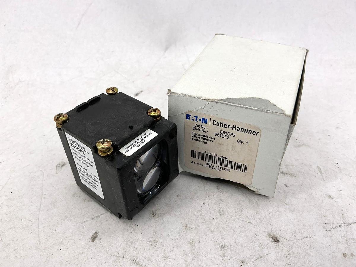 New Eaton Cutler-Hammer E51DP2 Photoelectric Head Diffuse Reflective 8inch Range