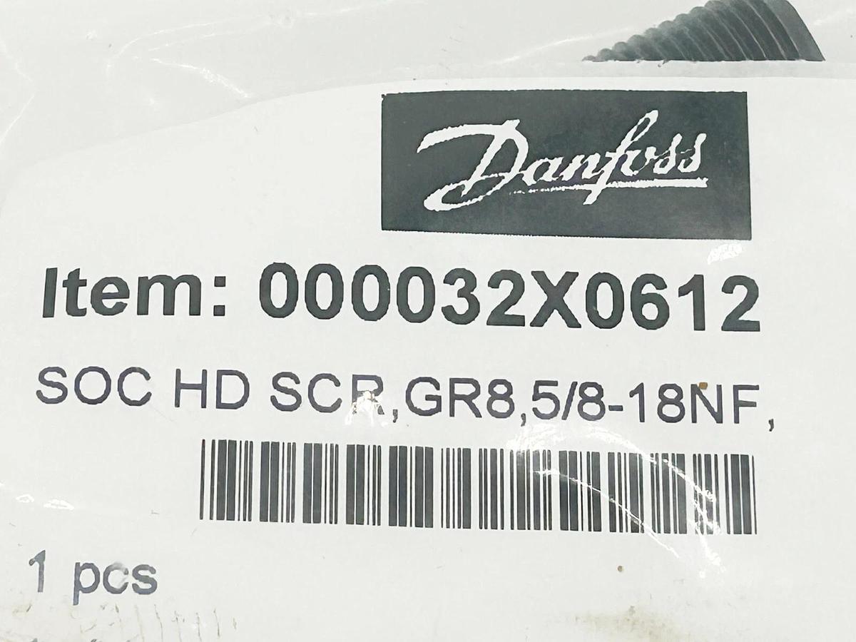 New Danfoss 000032x0612 Screw SOC HD SCR GR8 5/8-18NF