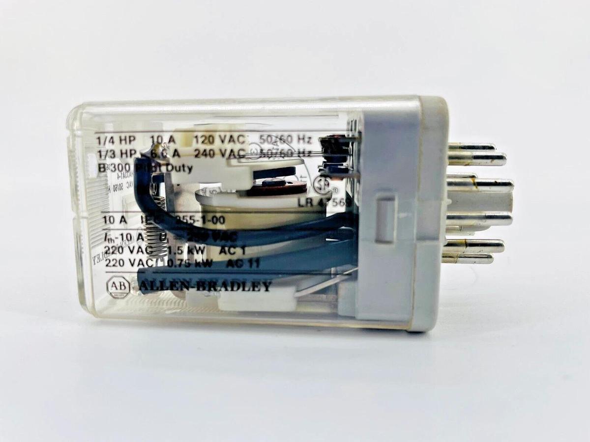 New Allen Bradley 700-HA33A1-4 Control Relay 120VAC 10A 3PDT