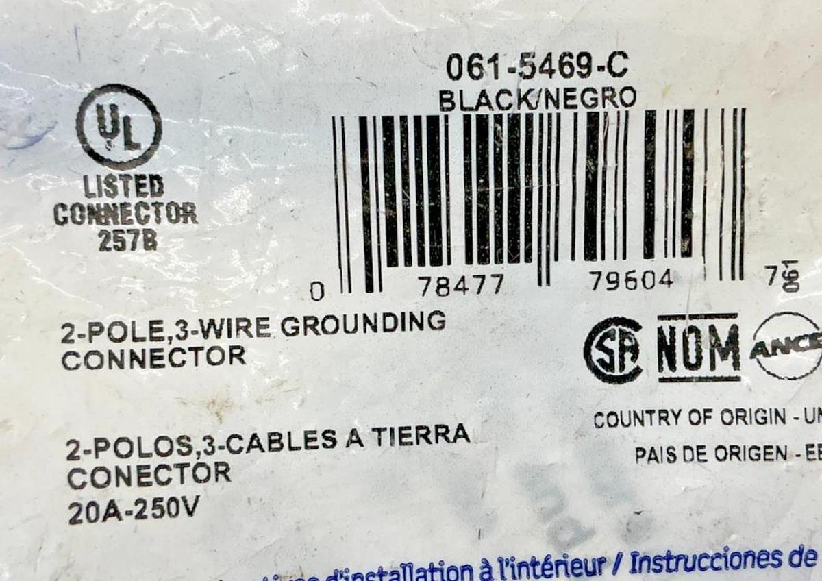 New Leviton 061-5469-C Grounding Connector 2-Pole 3-Wire 20A 250V