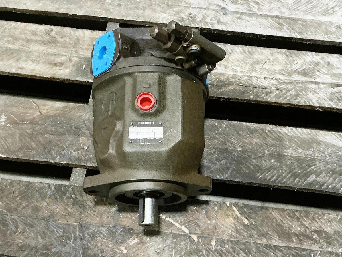 New Rexroth AA10VS071DR/31R PKC92K05 Gear Pump GG2064 - No Box