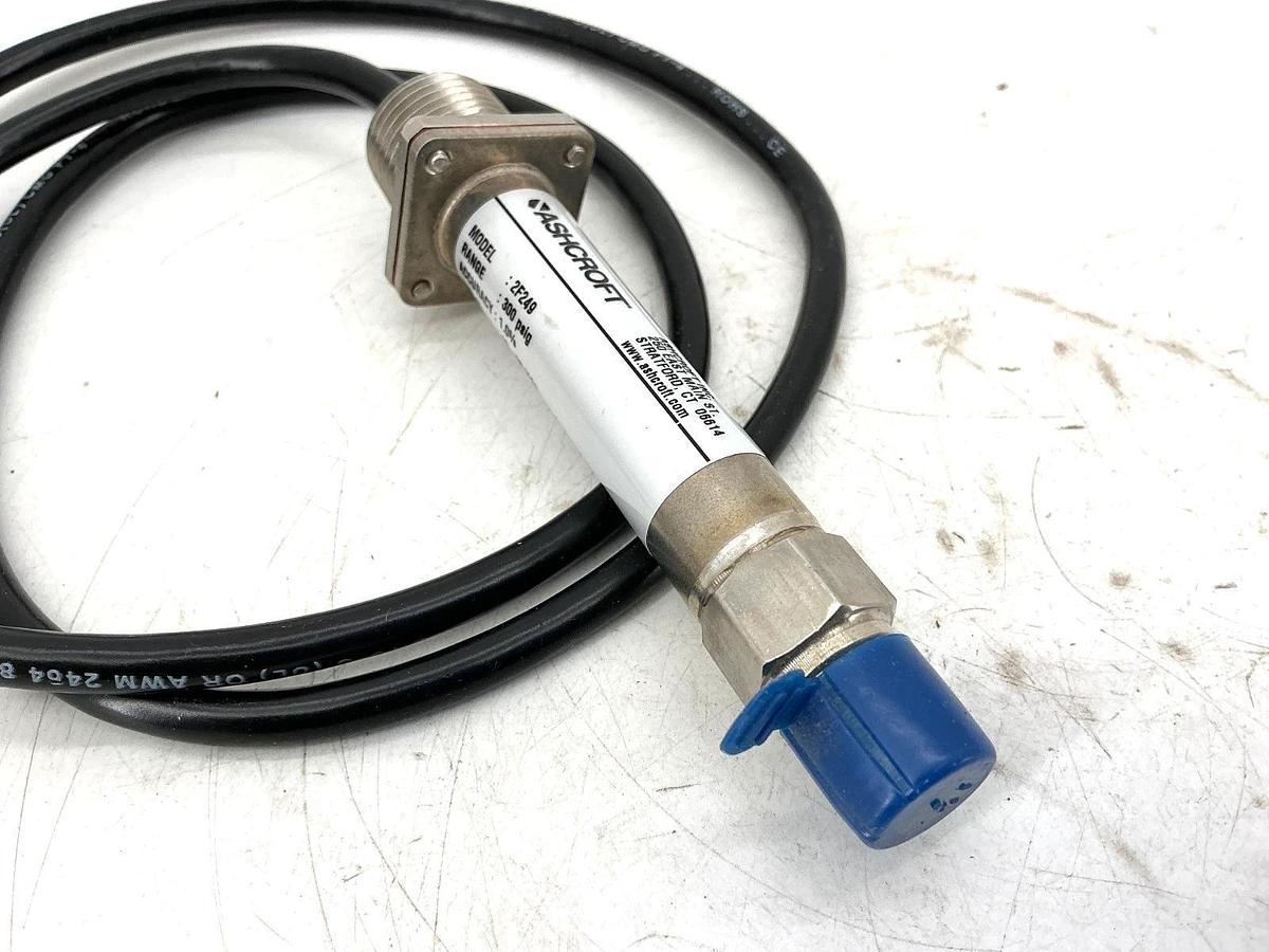 Used Ashcroft 2F249 Pressure Transducer Range: 300PSIG INPUT 10-36VDC OUTPUT 4-20mA