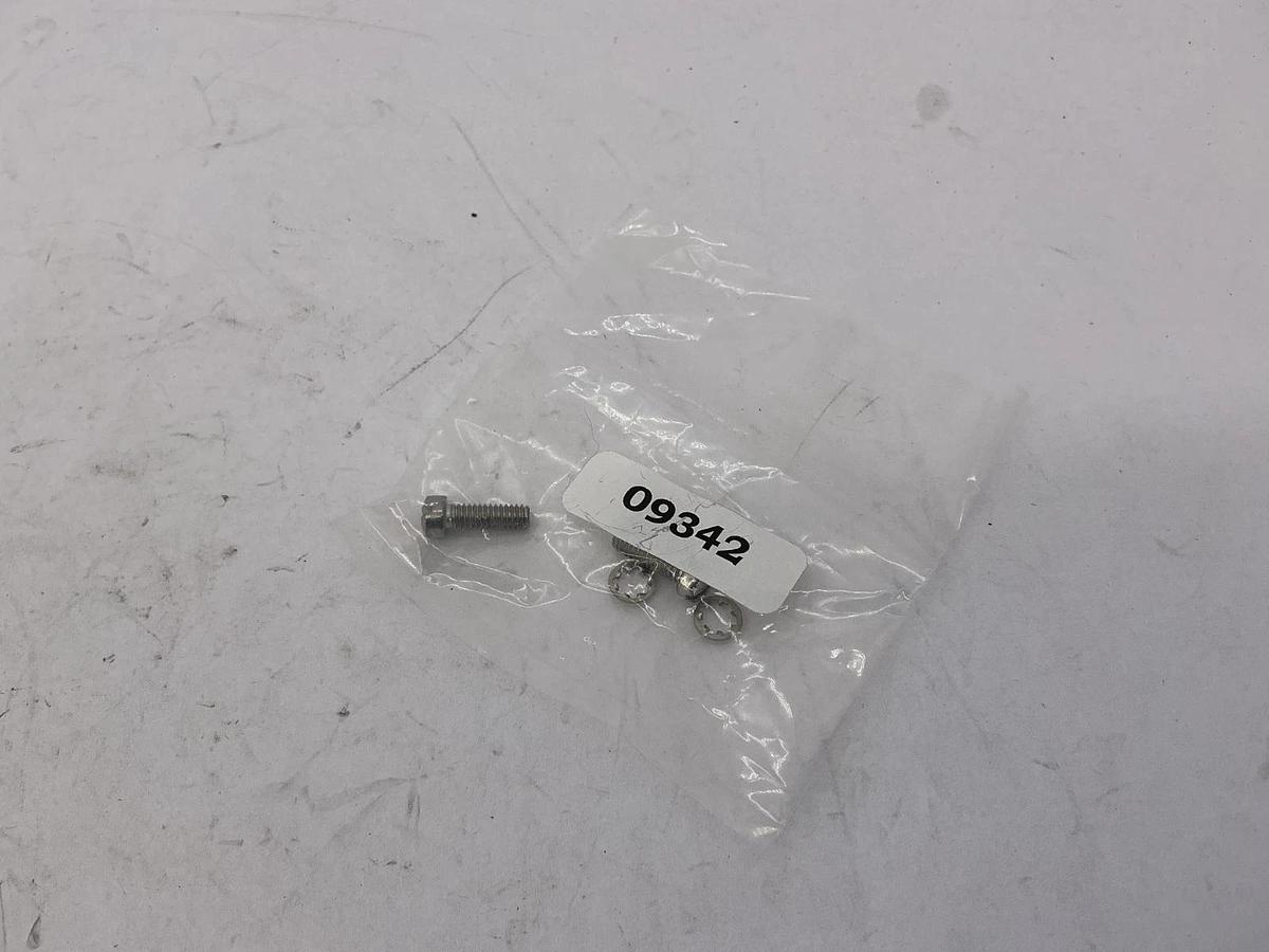 New Banner RPBR Maxi-Beam Power Block 4P 12/240VAC 12/30VDC 26132