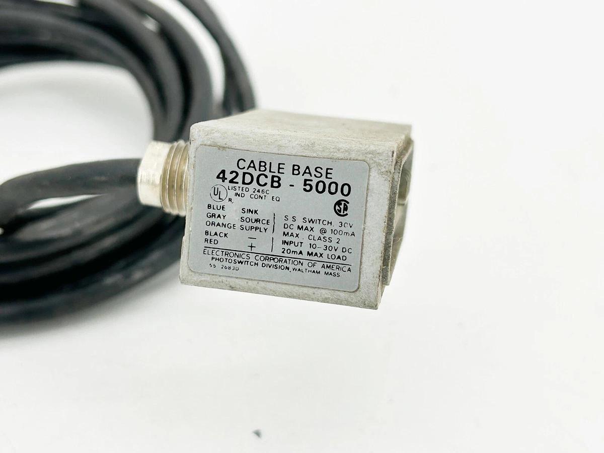 Used Allen Bradley 42DCB-5000 Photoelectric Power Base 10/30VDC 2 Meter Cable 35MA
