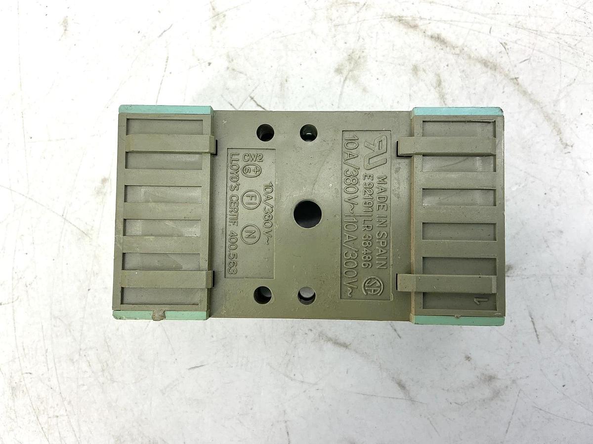 Used Lot of 4 Releco S3-B Ser SB Relay Socket 11-Pin 10A 380V Turck