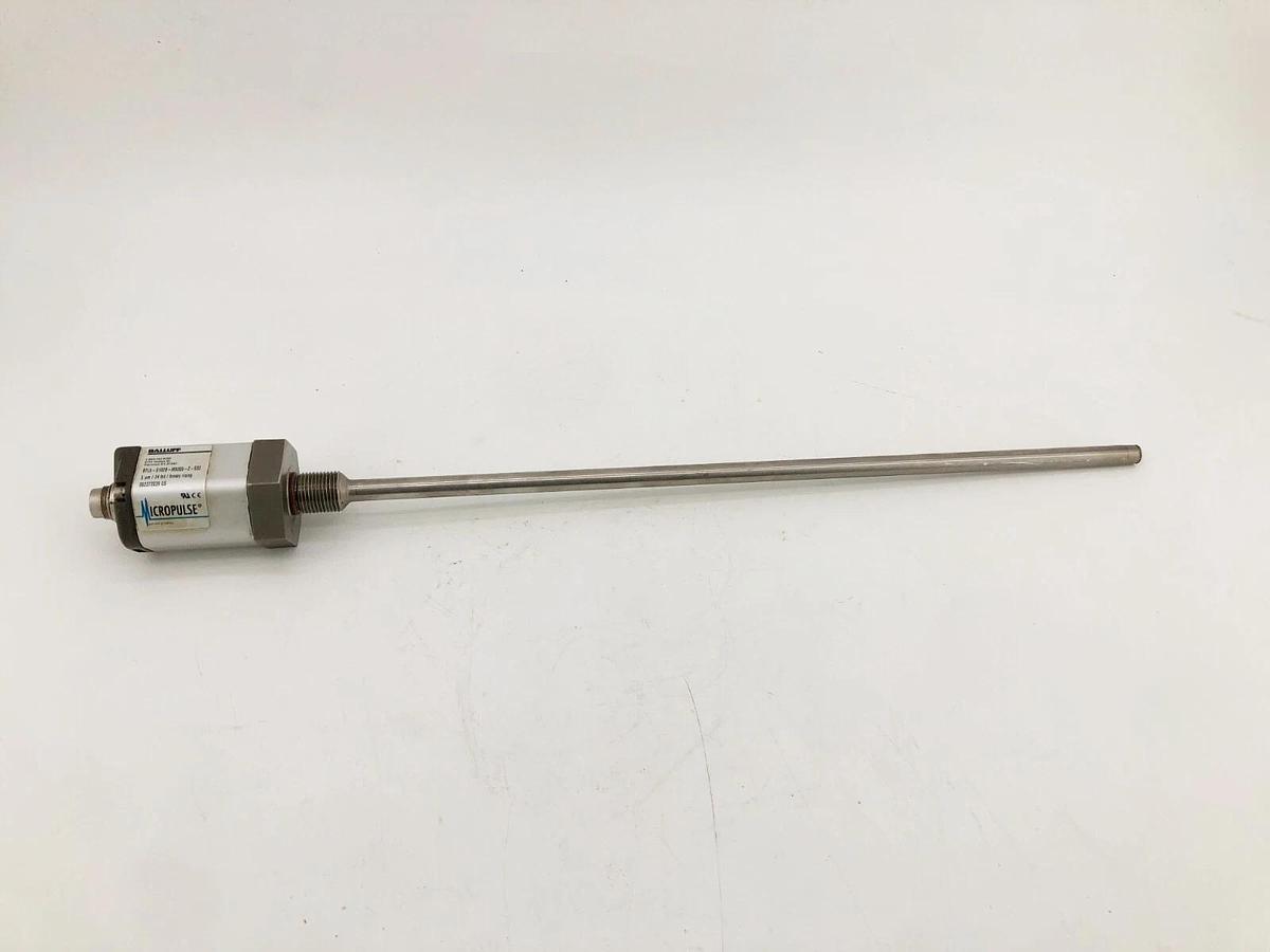 Used Balluff BTL5-S102B-M0305-Z-S32 Linear Transducer 5 μm / 24 bit / binary rising