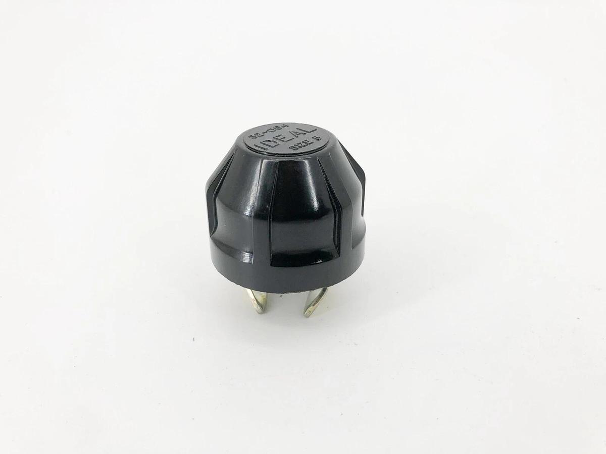 New Gould 32-004G Fuse Clip Clamp 100A 250-600V Size 5