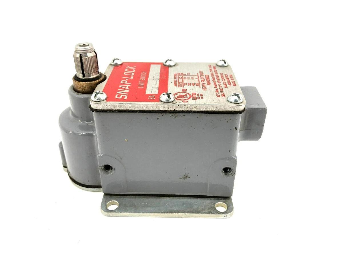 New Namco Controls EA700-46700 Snap-Lock Limit Switch 125/250/480/600VAC -No Box