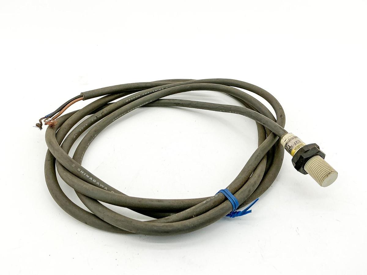 Used Omron E2F-X2F1 Proximity Sensor 5mm Range 12-24VDC