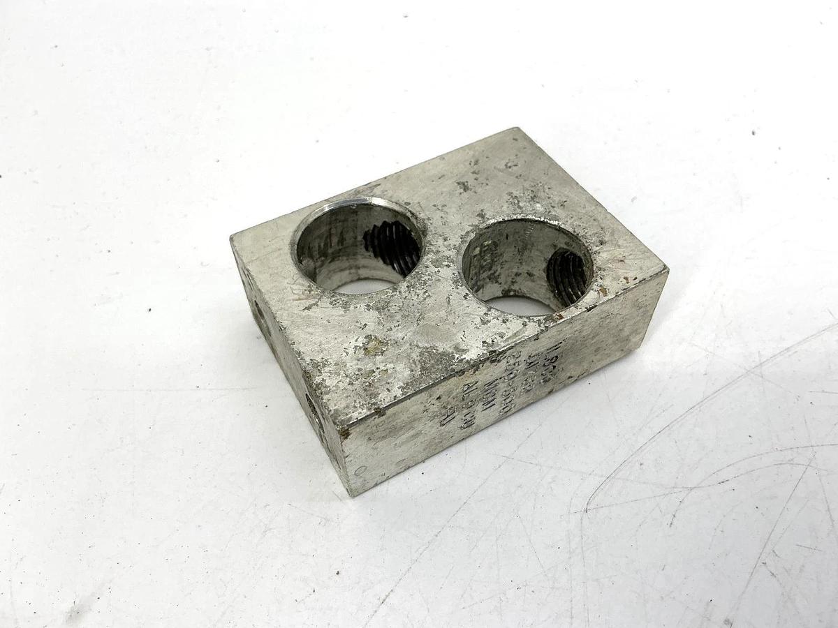 Used Ilsco D1769 Terminal Lug Connector 250-500MCM AL9CU
